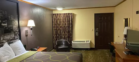 Super 8 by Wyndham Kansas City Airport | Missouri - Kansas City (ve civarı) - Kansas