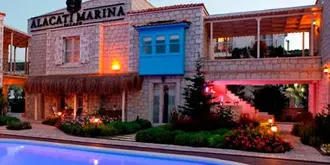 Alacati Marina Palace