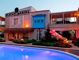 Alacati Marina Palace