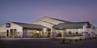 Baymont Inn & Suites Shawnee