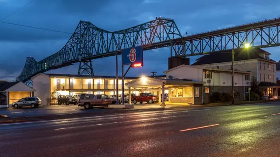 Motel 6 Astoria | Oregon - Oregon Coast - Astoria