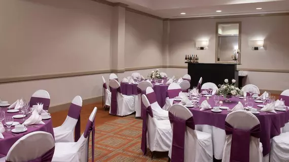 DoubleTree Suites by Hilton Philadelphia West | Pensilvanya - Bucks County - Philadelphia (ve civarı) - Plymouth Meeting