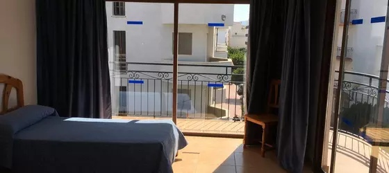 Hostal Residencia Nicolau | Balearic Adaları - İbiza Adası - Sant Antoni de Portmany