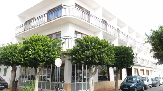 Hostal Residencia Nicolau | Balearic Adaları - İbiza Adası - Sant Antoni de Portmany