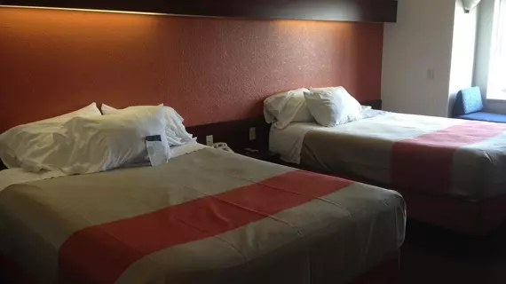 Motel 6 Olathe | Kansas - Kansas City (ve civarı) - Olathe