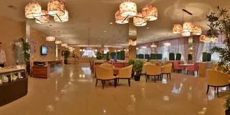 Hotel Russia