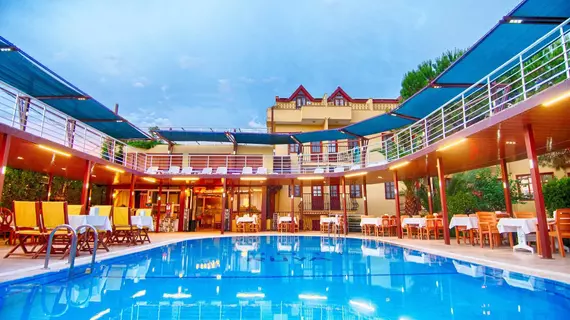 Grand Ruya Hotel | İzmir - Çeşme