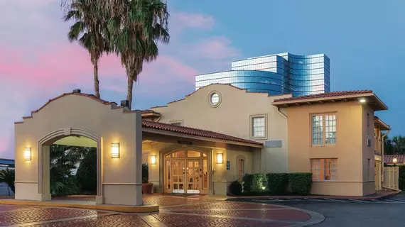 La Quinta Inn by Wyndham New Orleans Causeway | Louisiana - New Orleans (ve civarı) - Metairie