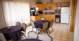 Knights Inn Lethbridge | Alberta - Lethbridge (ve civarı) - Lethbridge