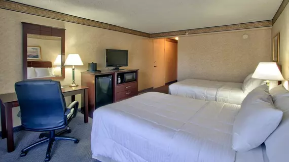 Ramada Plaza by Wyndham Albuquerque Midtown | New Mexico - Albuquerque (ve civarı) - Albuquerque - Albuquerque Merkezi