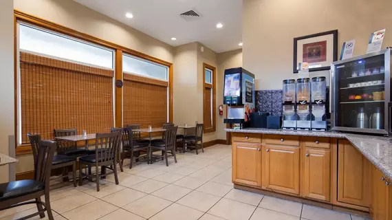 Best Western Covington | Louisiana - Hammond (ve civarı) - Covington