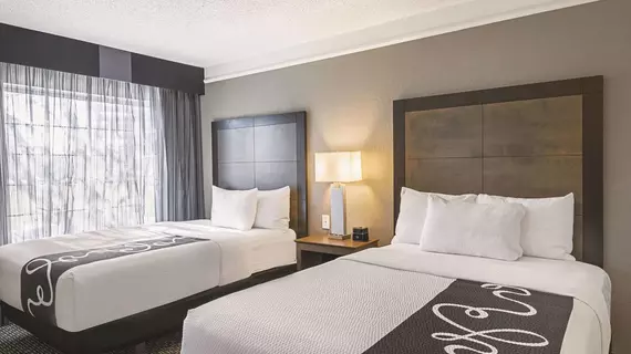 La Quinta Inn & Suites by Wyndham Austin Near The Domain | Teksas - Austin (ve civarı) - Austin