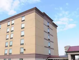 Days Inn by Wyndham Calumet Park | İllinois - Calumet Park - Calumet Park