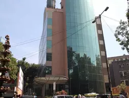 Centurion Hotel | Maharaştra - Pune Bölgesi - Pune - Shivajinagar