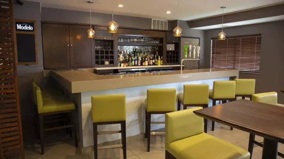 Country Inn & Suites by Radisson Chicago-Hoffman | İllinois - Hoffman Estates