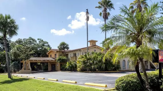 Red Roof Inn Tampa Bay - St. Petersburg | Florida - St. Petersburg - Clearwater (ve civarı) - St. Petersburg - Lealman