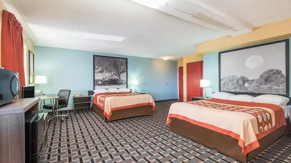 Super 8 by Wyndham Henderson North East Denver | Kolorado - Denver (ve civarı) - Henderson