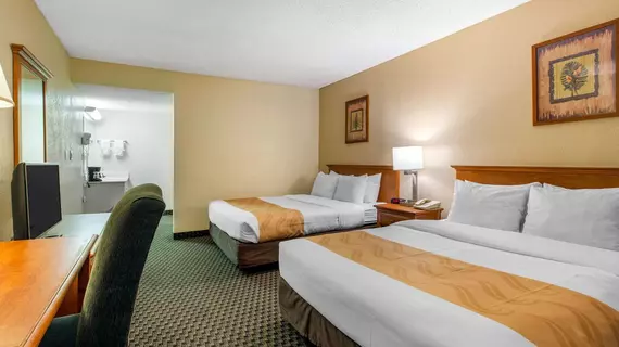 Quality Inn Palm Springs Downtown | Kaliforniya - Imperial County - Palm Springs (ve civarı) - Palm Springs - Downtown Palm Springs