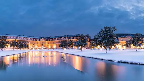 Mercure Chantilly Resort & Conventions | Hauts-de-France - Oise (bölüm) - Vineuil-Saint-Firmin