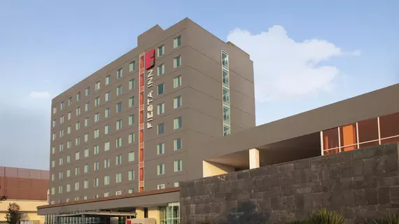 Fiesta Inn Morelia Altozano | Michoacan - Morelia (ve civarı) - Morelia