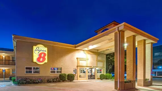 Super 8 by Wyndham Richardson Dallas | Teksas - Dallas (ve civarı) - Richardson