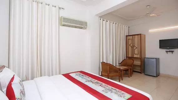 OYO 10072 Hotel Amrit Regency | Uttarkand - Dehra Dun Bölgesi - Dehradun