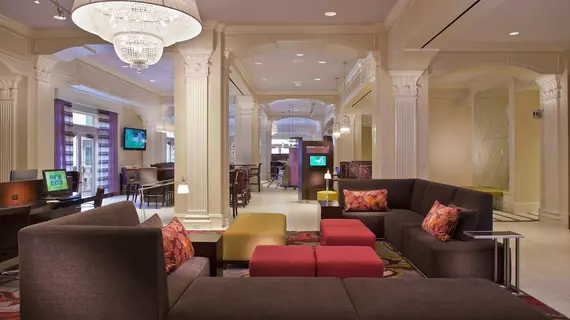 Courtyard by Marriott New Orleans French Quarter/Iberville | Louisiana - New Orleans (ve civarı) - New Orleans - Merkezi İş Bölgesi