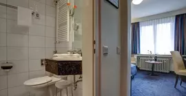 Centro Hotel Uebachs | Kuzey Ren-Westfalia - Düsseldorf (ve civarı) - Düsseldorf - Stadtmitte