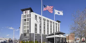 Doubletree By Hilton Boston Logan Airport Chelsea