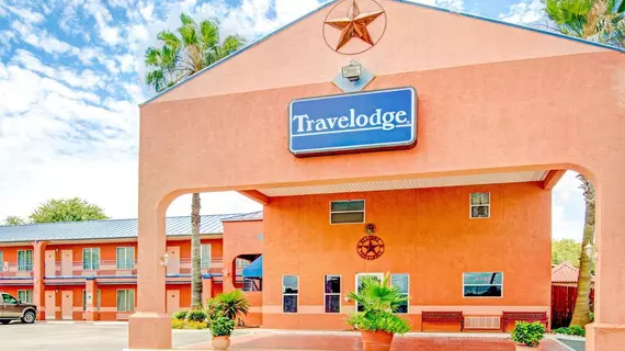 Travelodge by Wyndham San Antonio Lackland A F B | Teksas - San Antonio (ve civarı) - San Antonio - Southside