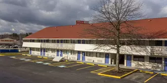 Travelodge by Wyndham Akron Fairlawn