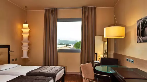 Hotel Cruise | Lombardy - Como (il) - Como