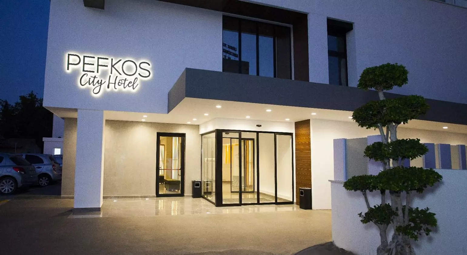 Pefkos Hotel
