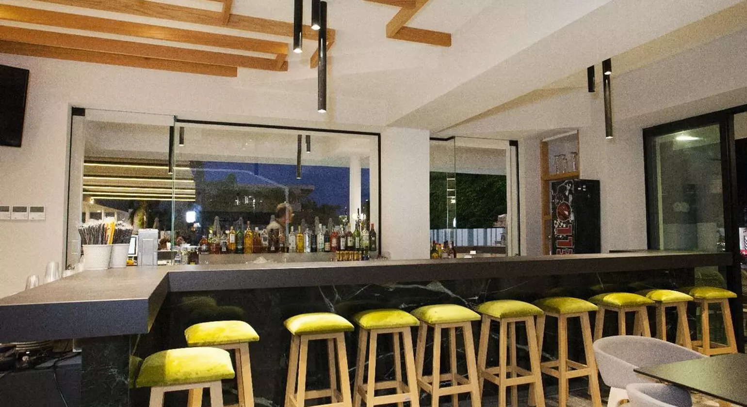Pefkos Hotel