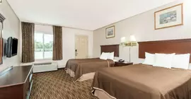 Howard Johnson by Wyndham Springfield | Massachusetts - Springfield (ve civarı) - Springfield