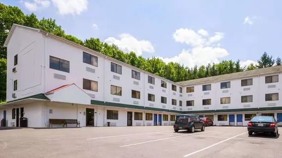 Motel 6 La Vale-Cumberland | Maryland - Cumberland (ve civarı) - LaVale