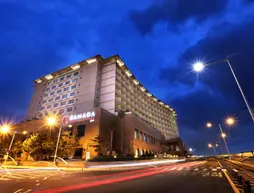 Ramada Plaza by Wyndham Jeju Ocean Front | Jeju Adası - Jeju - Jeju Şehri