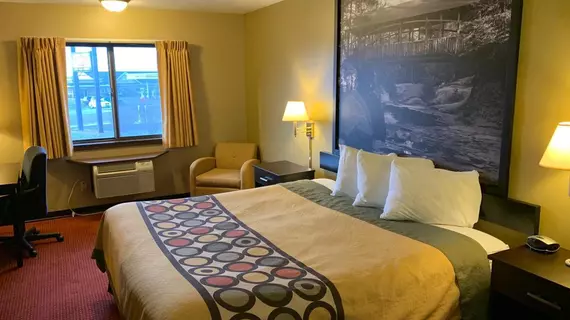 Super 8 by Wyndham Eau Claire WI | Wisconsin - Eau Claire (ve civarı) - Eau Claire