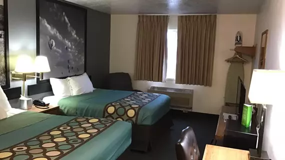 Super 8 by Wyndham Rexburg | Idaho - Rexburg (ve civarı) - Rexburg