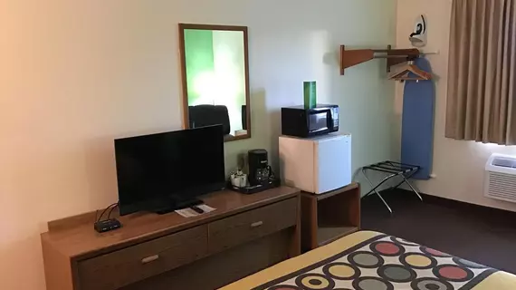 Super 8 by Wyndham Rexburg | Idaho - Rexburg (ve civarı) - Rexburg