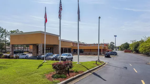 Quality Inn & Suites Chattanooga | Tennessee - Chattanooga (ve civarı) - Chattanooga