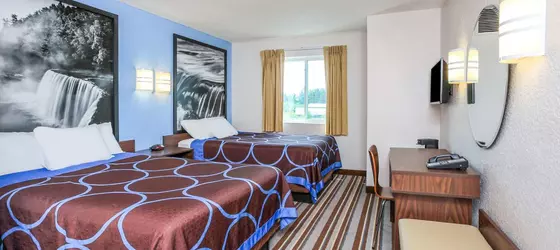 Super 8 by Wyndham Sault Ste. Marie | Michigan - Sault Ste. Marie