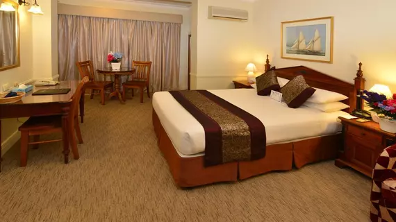 Twin Towers Inn | New South Wales - Sidney (ve civarı) - Greenwich