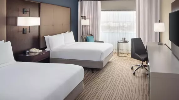 DoubleTree by Hilton Hotel Newark Airport | New Jersey - Newark (ve civarı) - Newark