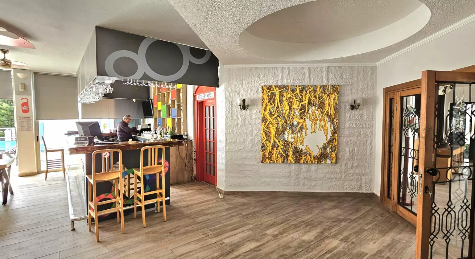 Serpina Hotel