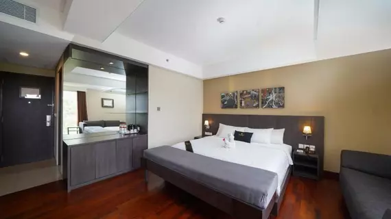 Brits Hotel Legian | Bali - Badung - Günbatımı Yolu