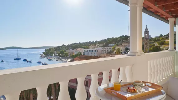 Palace Elisabeth, Hvar Heritage Hotel | Split-Dalmaçya - Hvar - Hvar Tarihi Şehir Merkezi