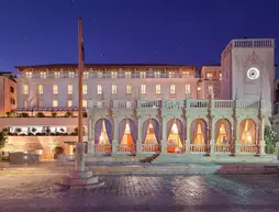 Palace Elisabeth, Hvar Heritage Hotel | Split-Dalmaçya - Hvar - Hvar Tarihi Şehir Merkezi