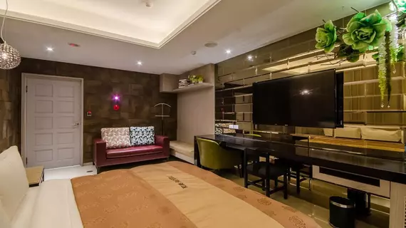 Hola Motel | Taichung (ve civarı) - Taichung - Situn Bölgesi