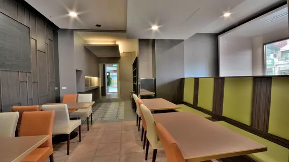 Hola Motel | Taichung (ve civarı) - Taichung - Situn Bölgesi